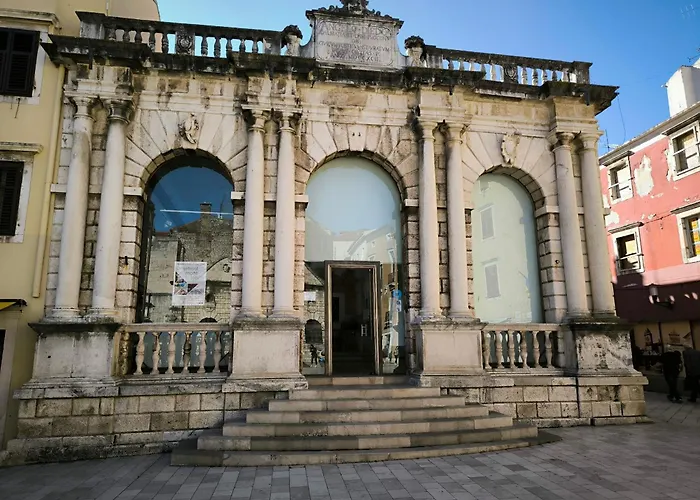 Апартаменты Charlie *