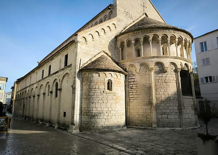 Charlie Апартаменты *