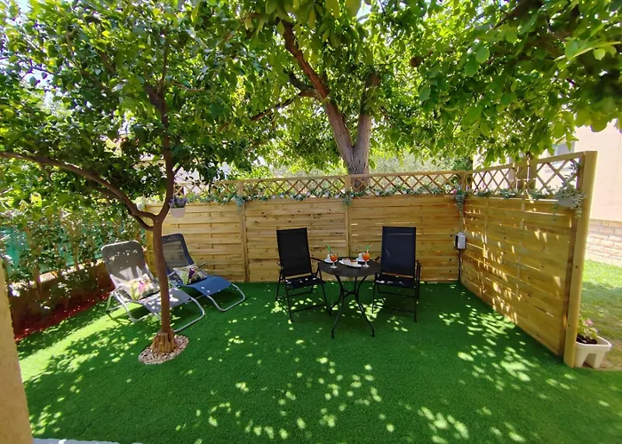 Charlie Апартаменты